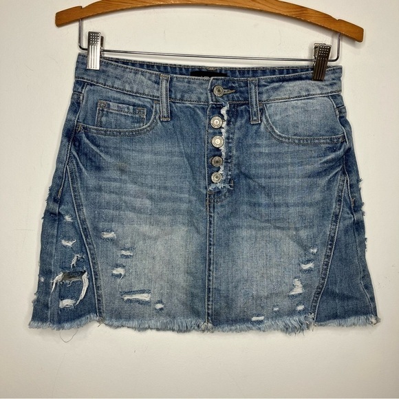 Vervet flying Monkey high rise distressed denim skirt size small - Picture 2 of 8
